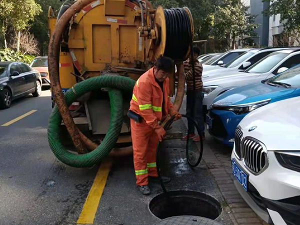 桥头镇排污管道清淤